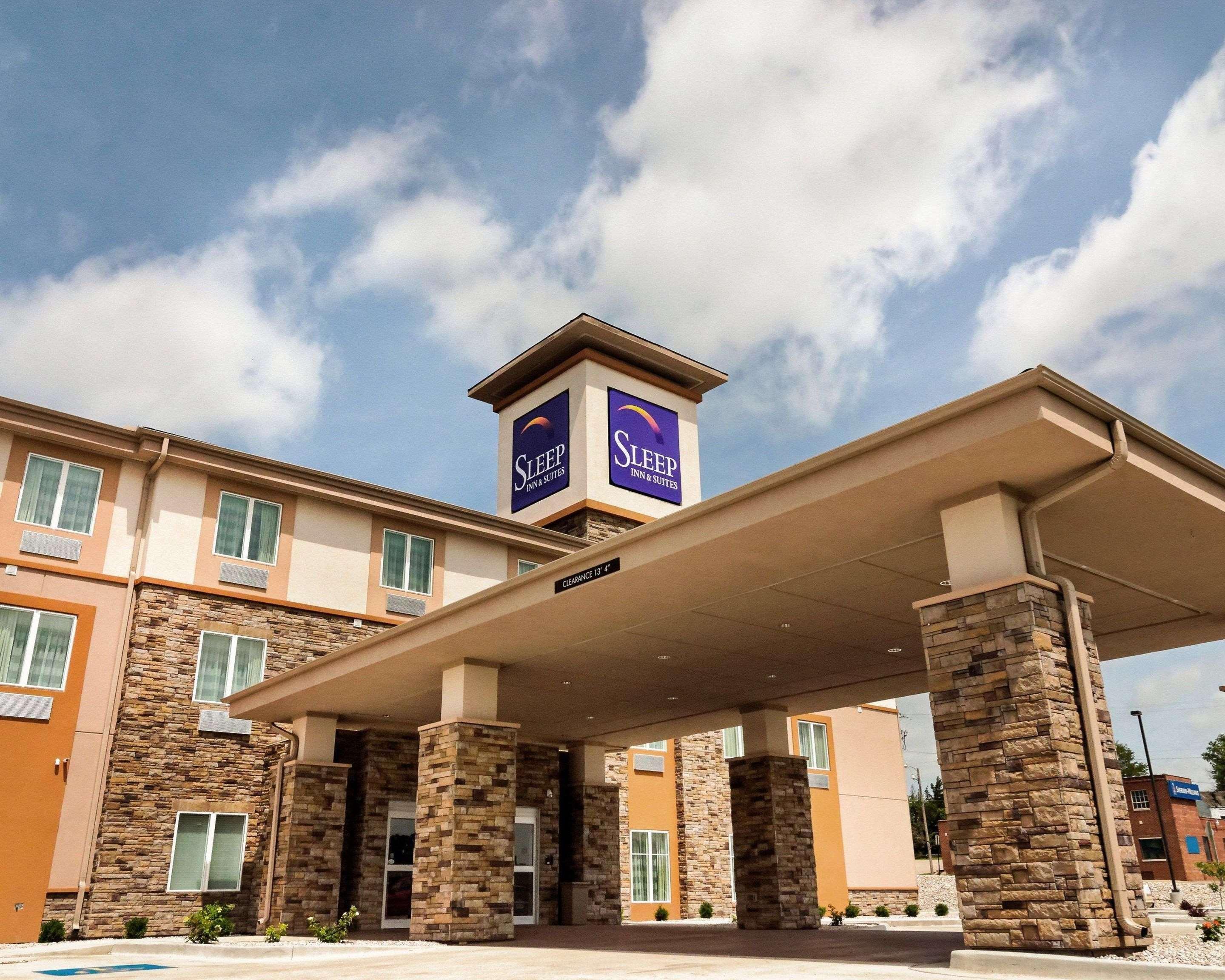 Sleep Inn & Suites - Fort Scott Exteriör bild